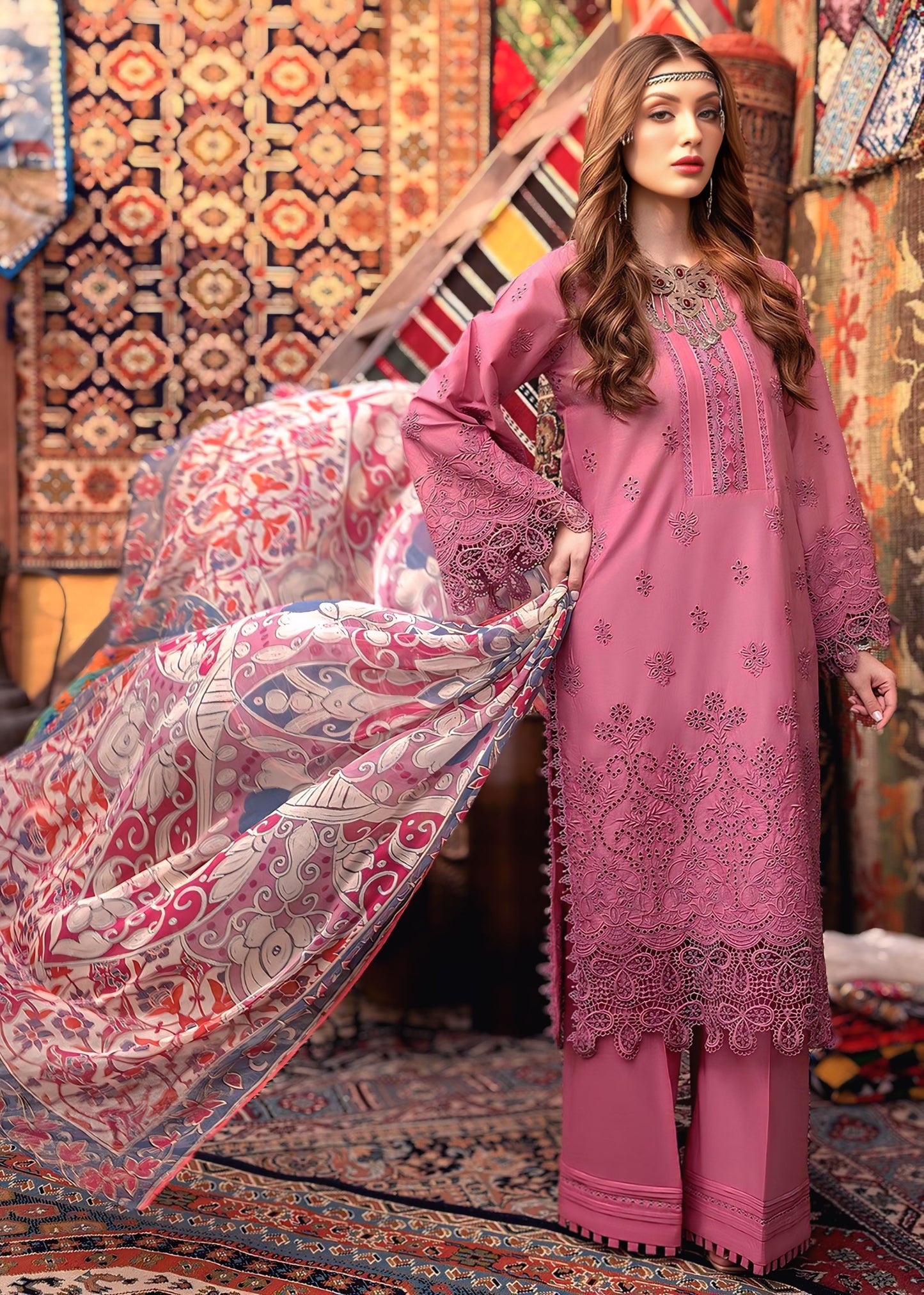 Luxury 3PC Embroidered Lawn Suit with Silk Dupatta (Pink)