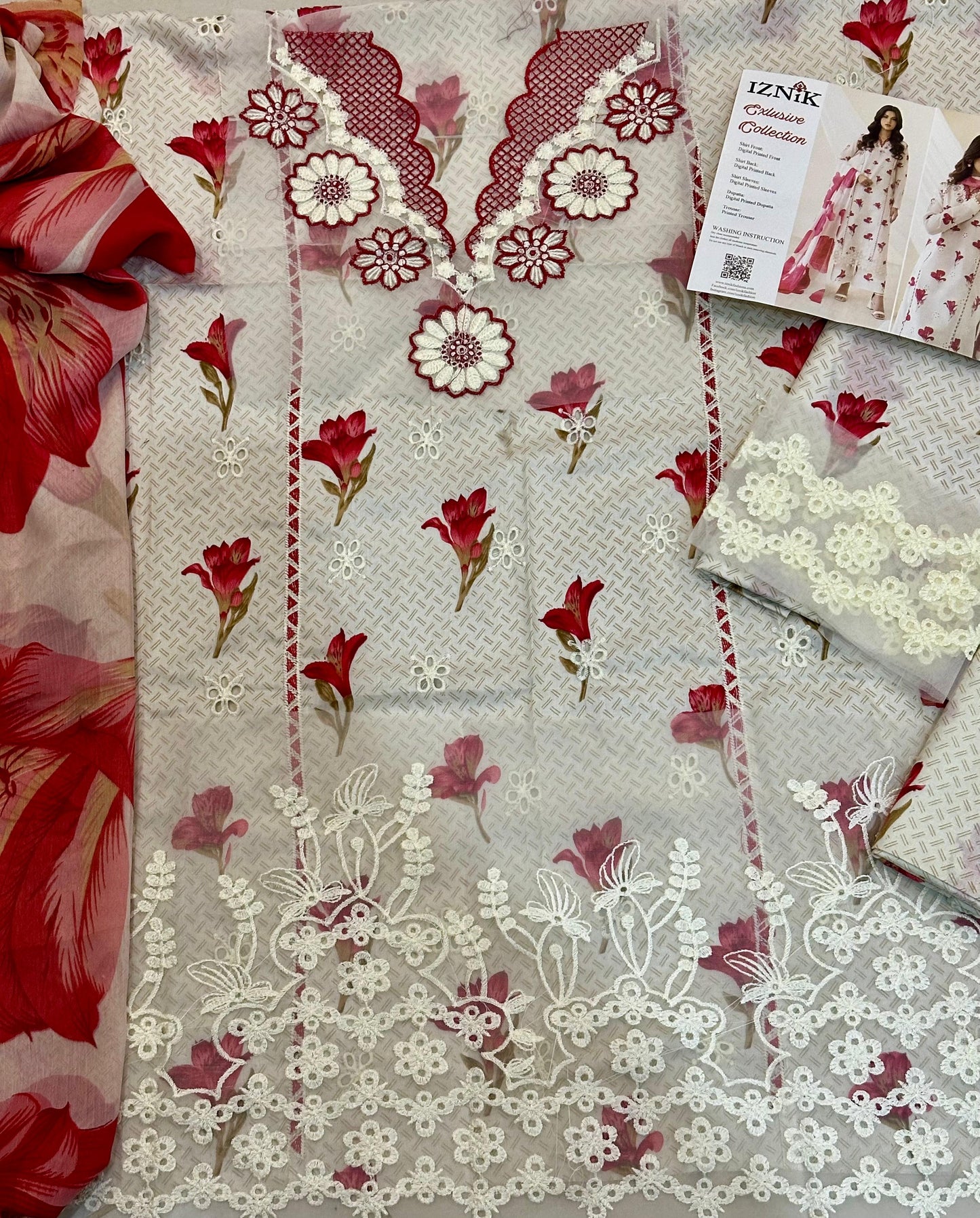 Iznik Lawn Collection | Printed Lawn 3PC Suit with Chiffon Dupatta