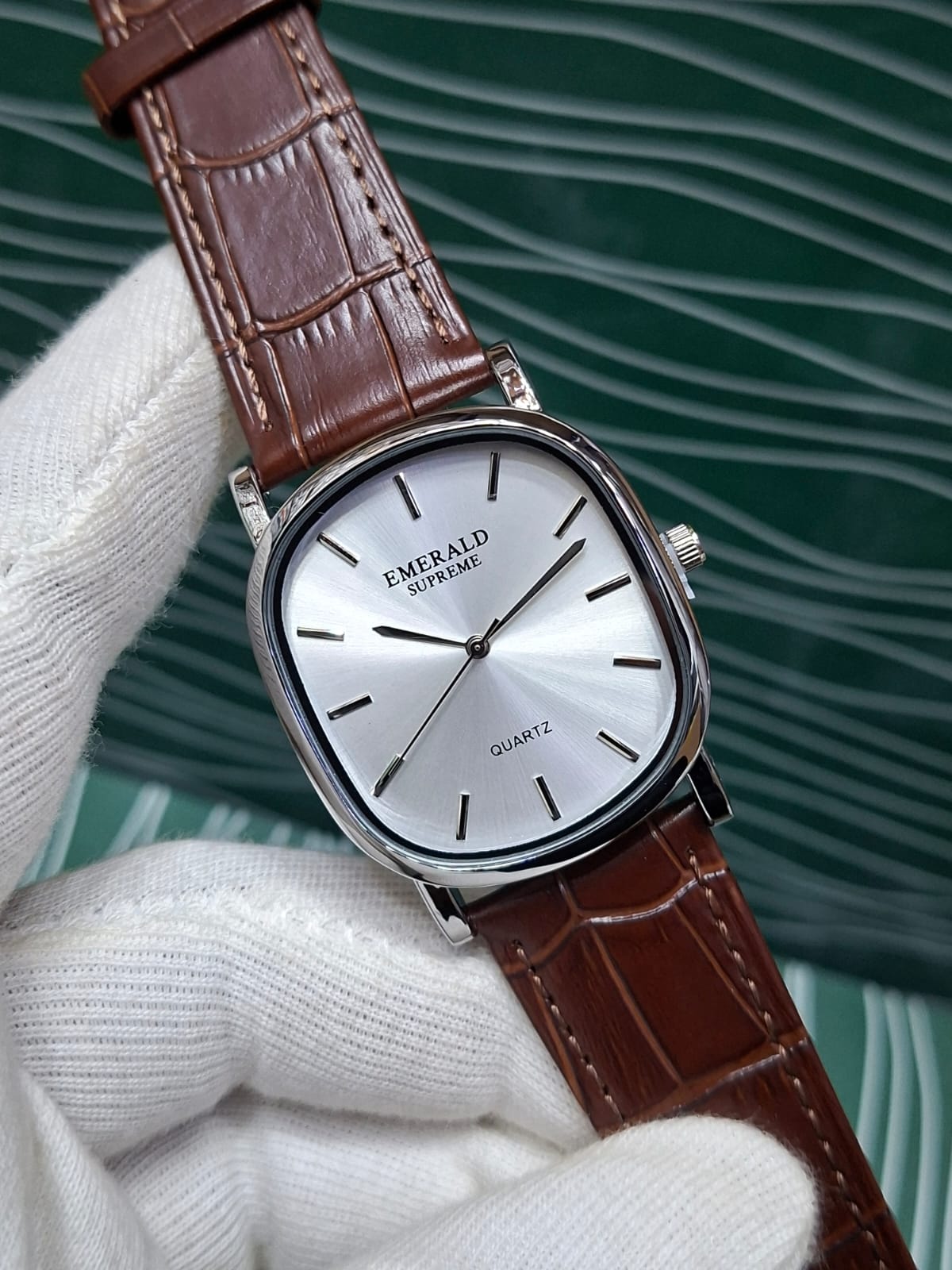 Emerald Supreme Original Quartz Watch – Brown Leather Strap | Premium Men’s Wristwatch
