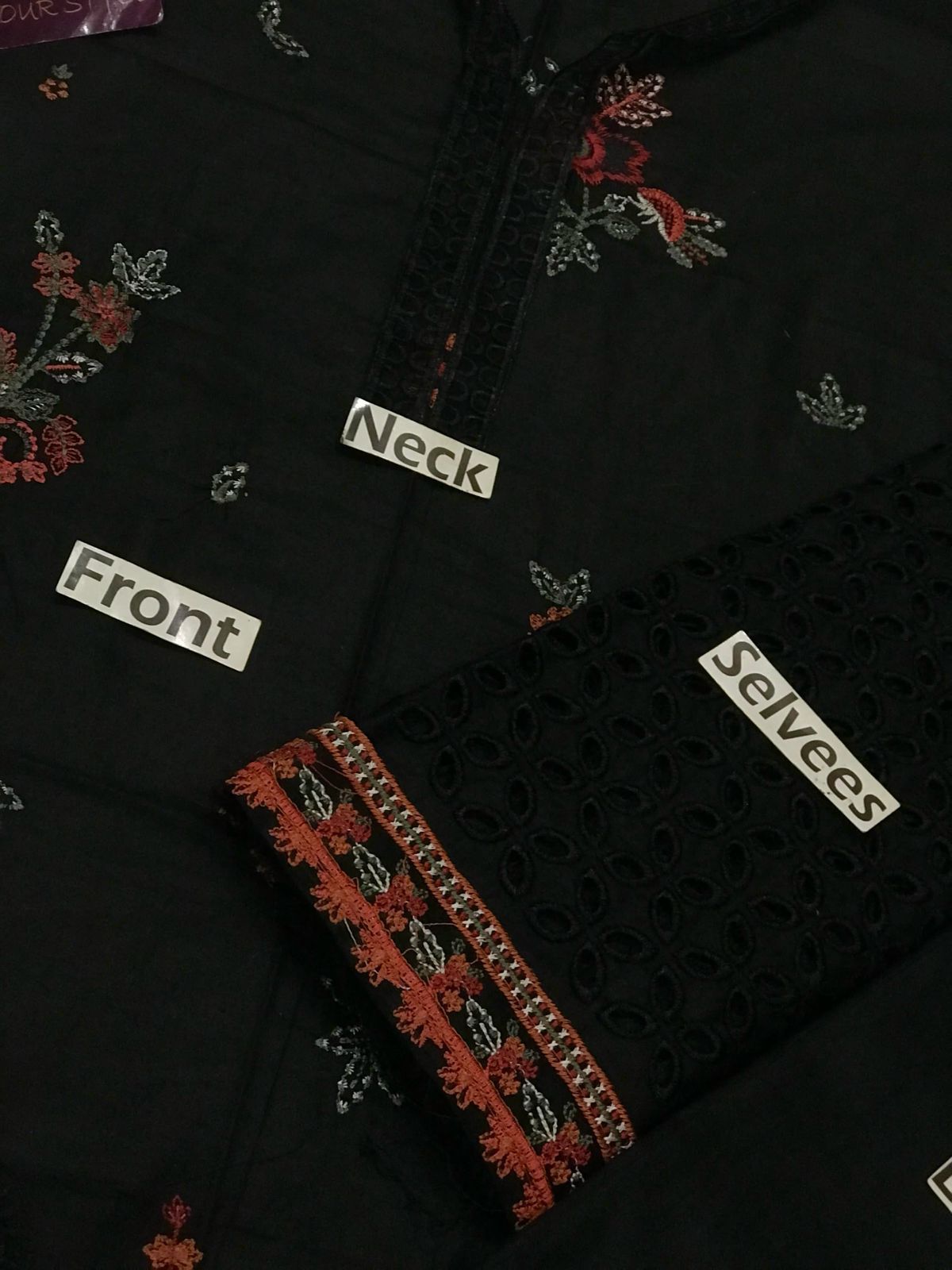 Iznik Luxury Lawn Collection – Embroidered 3PC Suit with Silk Digital Dupatta