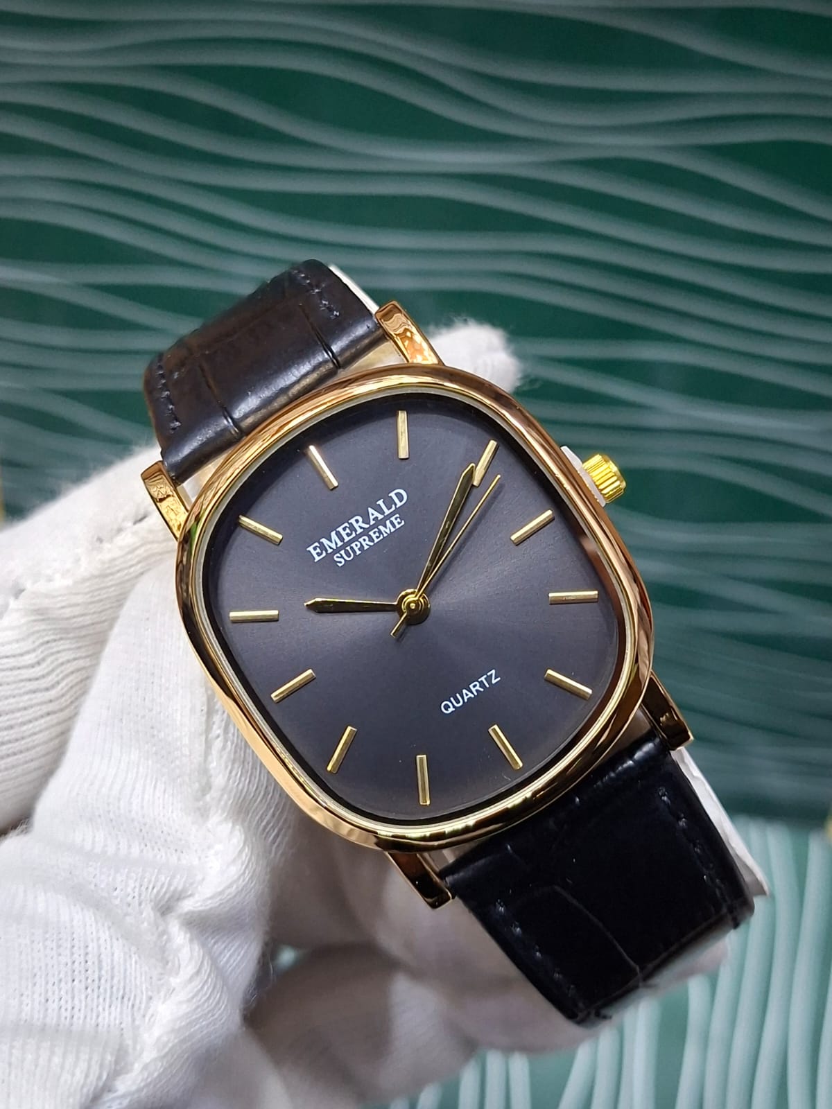 Emerald Supreme Original Quartz Watch – Brown Leather Strap | Premium Men’s Wristwatch