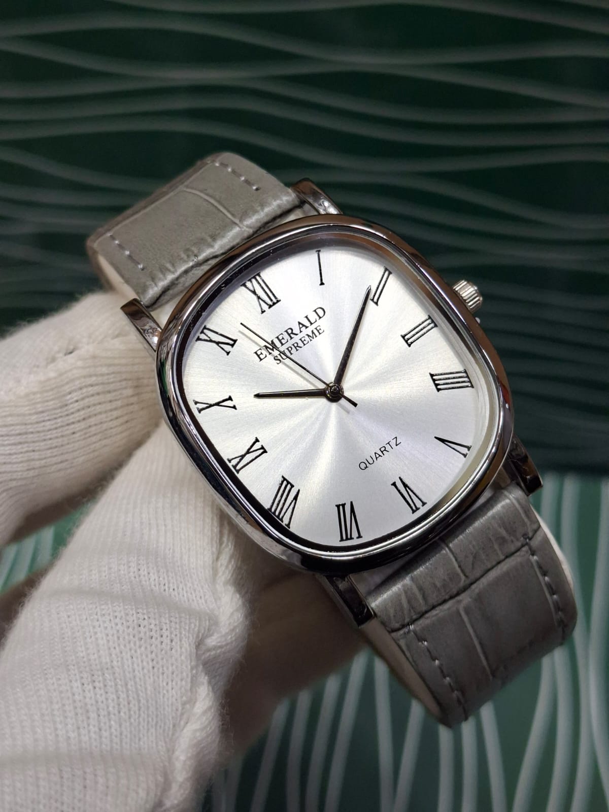 Emerald Supreme Original Quartz Watch – Brown Leather Strap | Premium Men’s Wristwatch