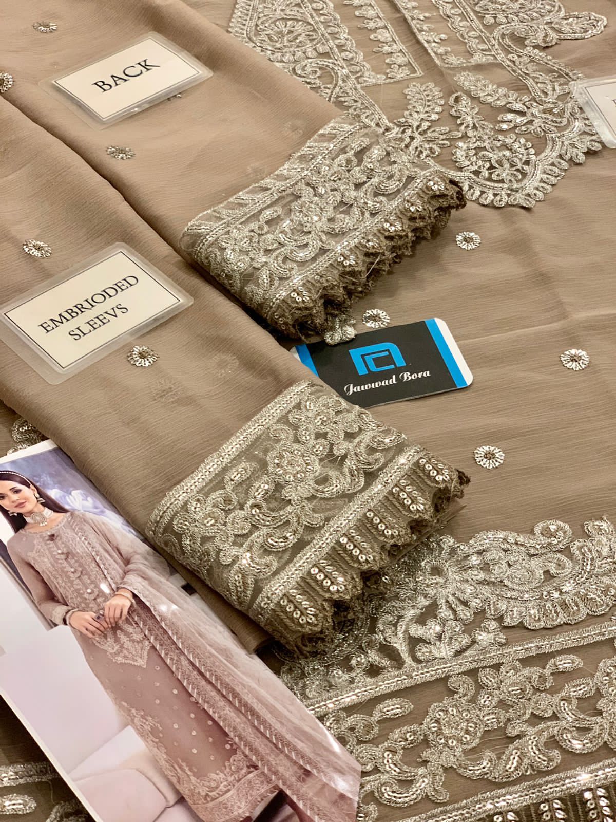 Asim Jofa – JhilMil Chiffon Collection | Luxury 3PC Fully Embroidered Spangle Suit with Net Dupatta