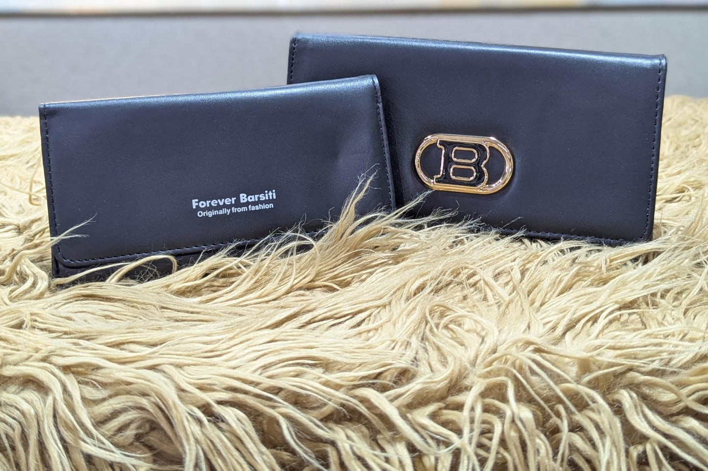 Barsiti Fashion 2-Piece Premium Clutch & Crossbody Set (AAA Quality | 6 Colors)