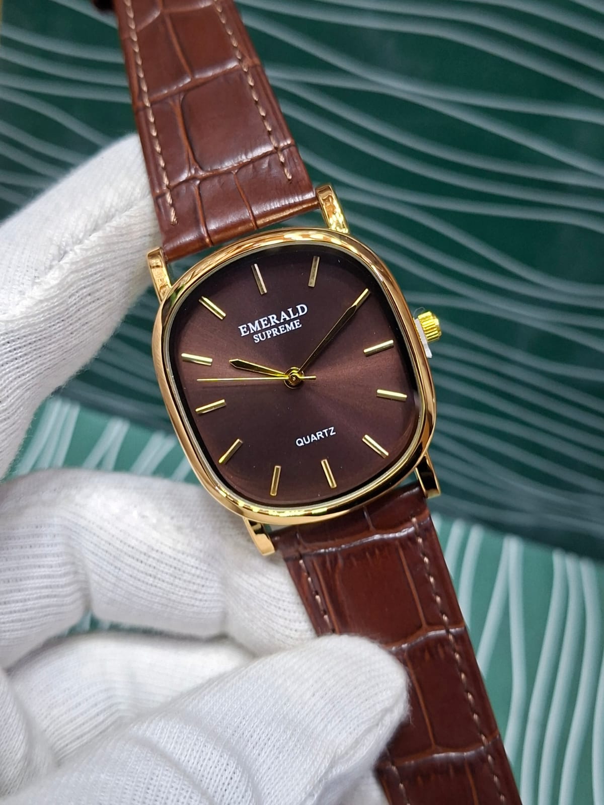 Emerald Supreme Original Quartz Watch – Brown Leather Strap | Premium Men’s Wristwatch