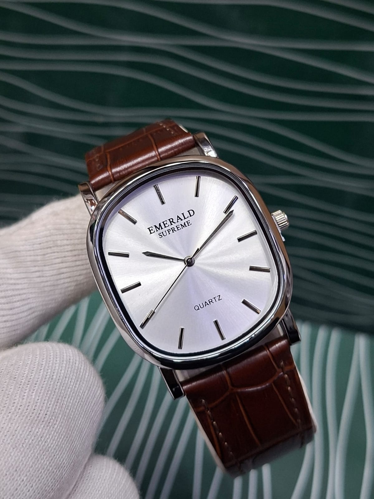Emerald Supreme Original Quartz Watch – Brown Leather Strap | Premium Men’s Wristwatch