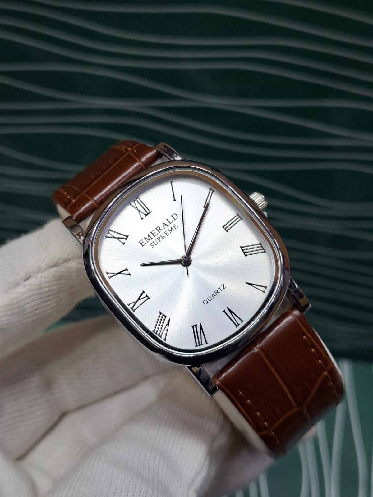 Emerald Supreme Original Quartz Watch – Brown Leather Strap | Premium Men’s Wristwatch